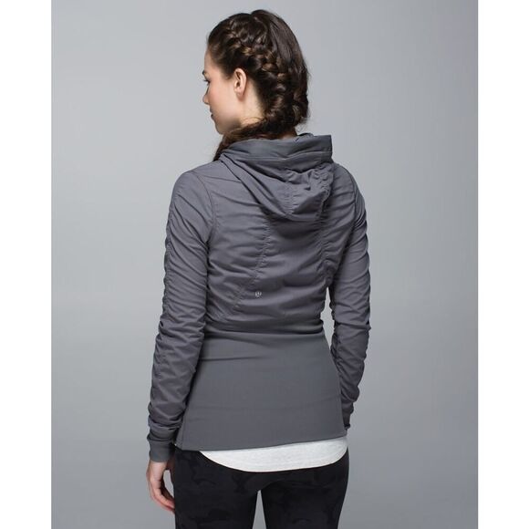 Lululemon Dance Studio Jacket III Soot Light - Size: 8 - Picture 3 of 13